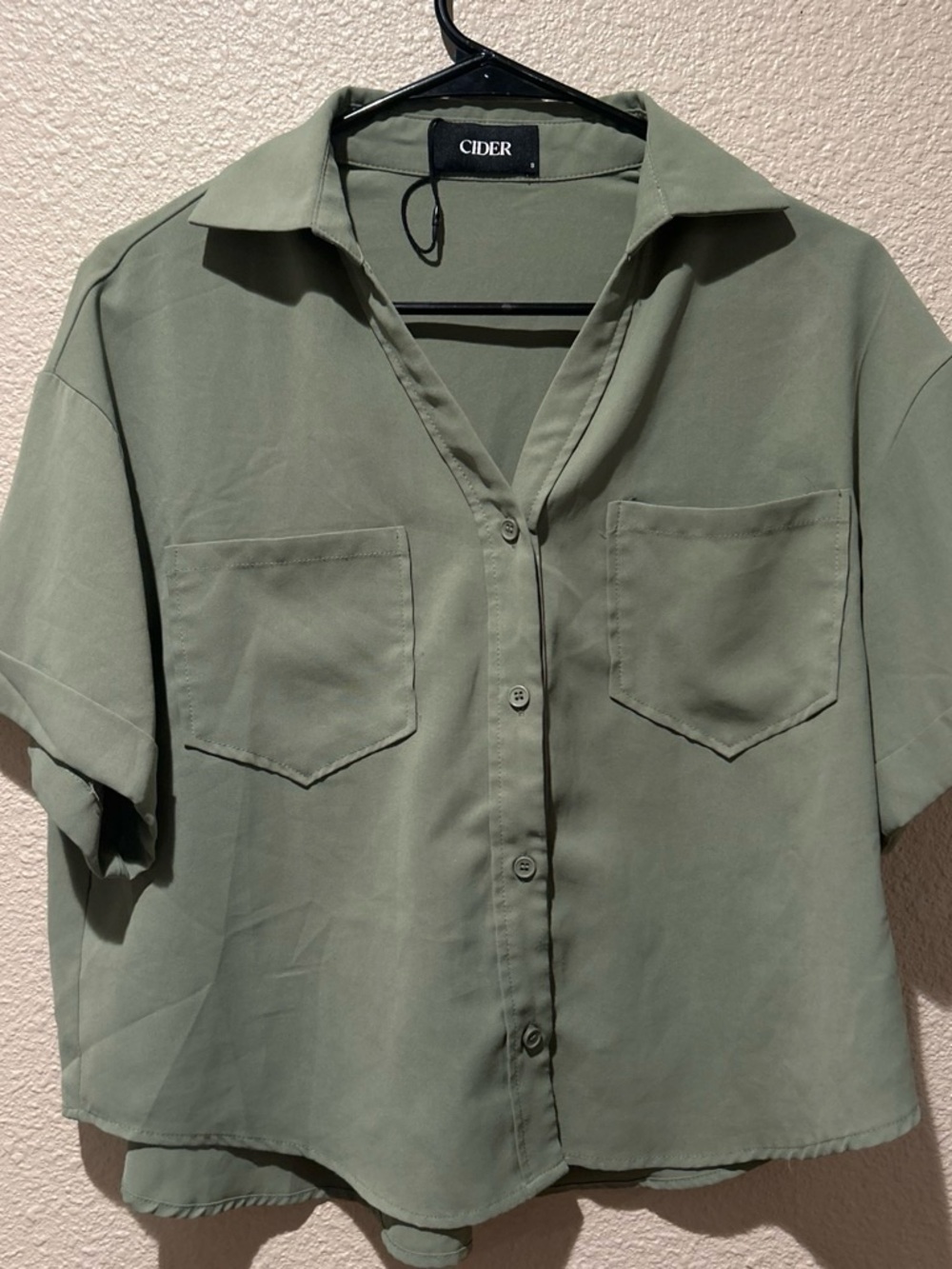 Cider Olive Green Relaxed Collar Button-Front Shirt